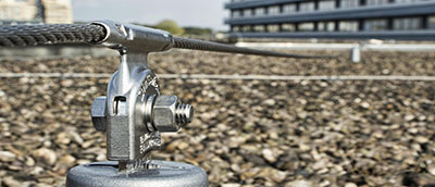 » ENVIRONMENT - FRIENDLY ROOF «<br />READ  MORE