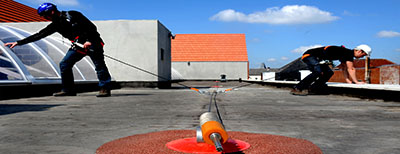 » LIFELINE FALLPROTECTION SYSTEM «<br />READ  MORE